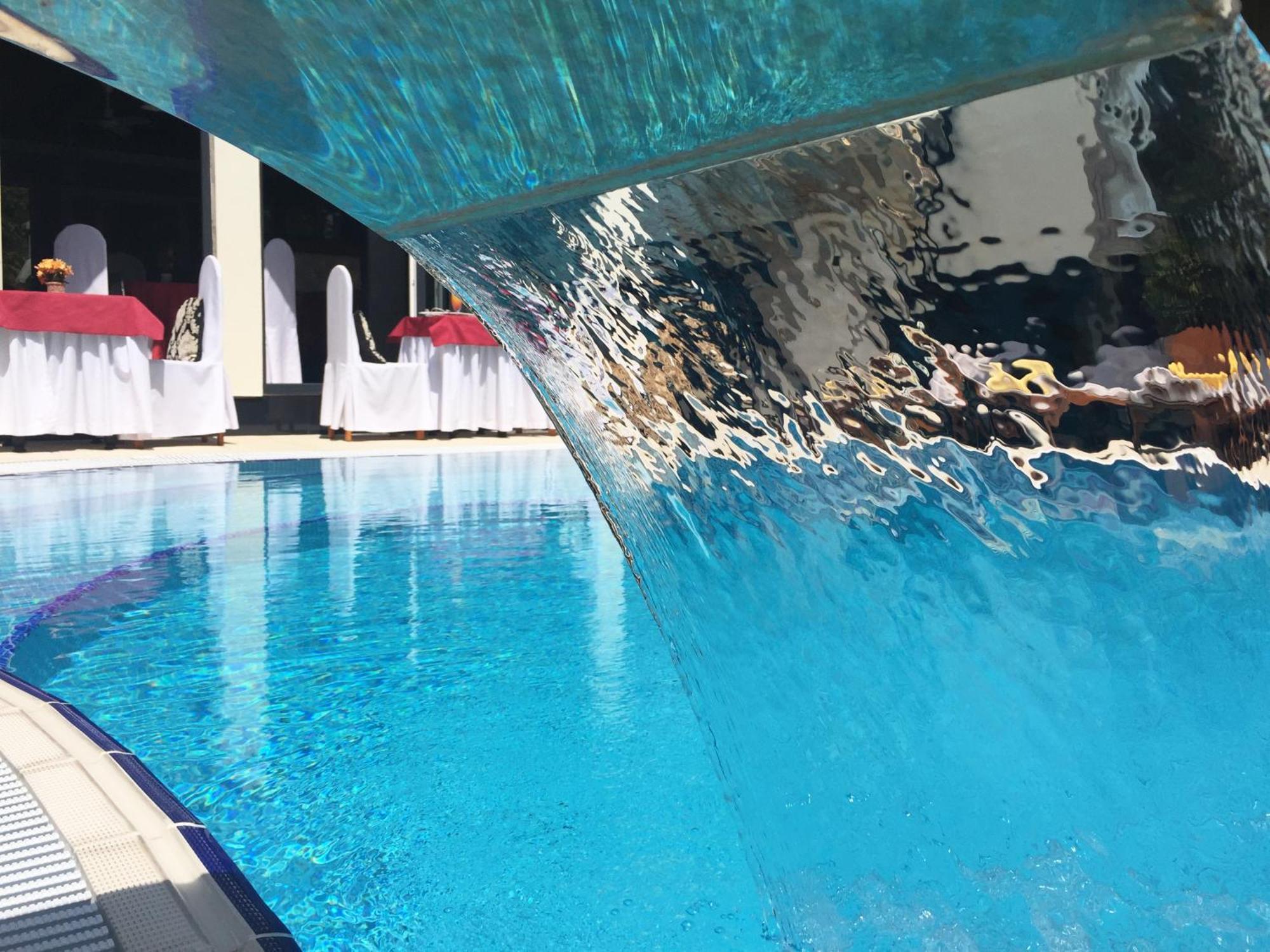 Apartment Eney ลวีฟ ภายนอก รูปภาพ